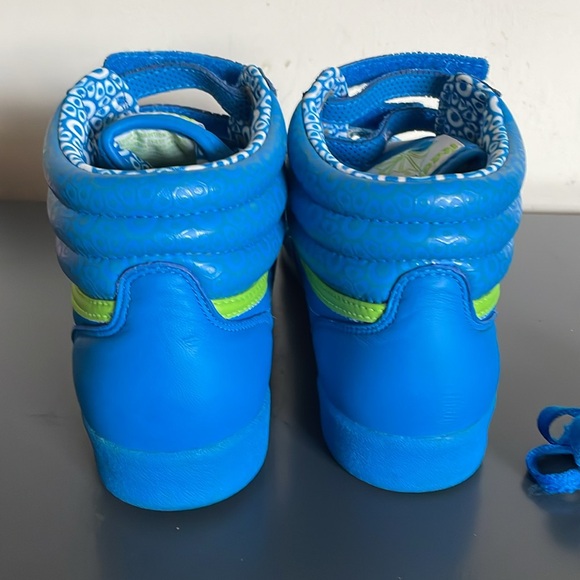 Reebok Classic Runners - Picture 3 of 9